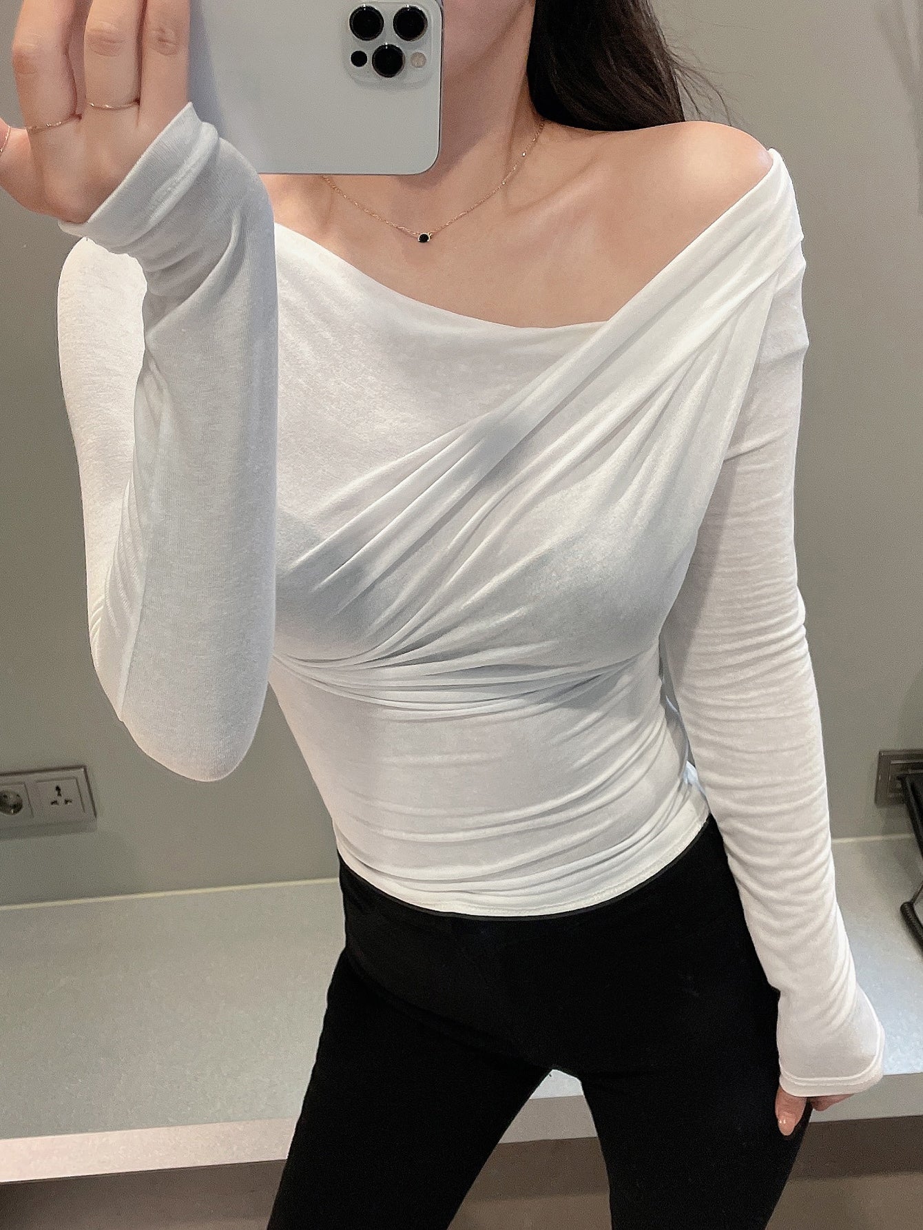 Solid Asymmetrical Neck Ruched Tee
