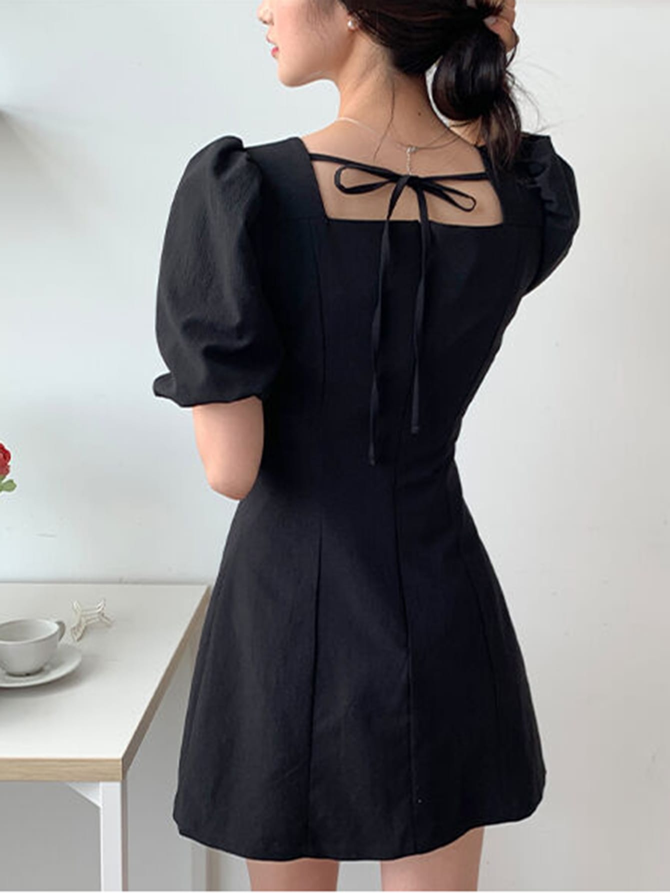 Sweetheart Neck Puff Sleeve Button Front Dress