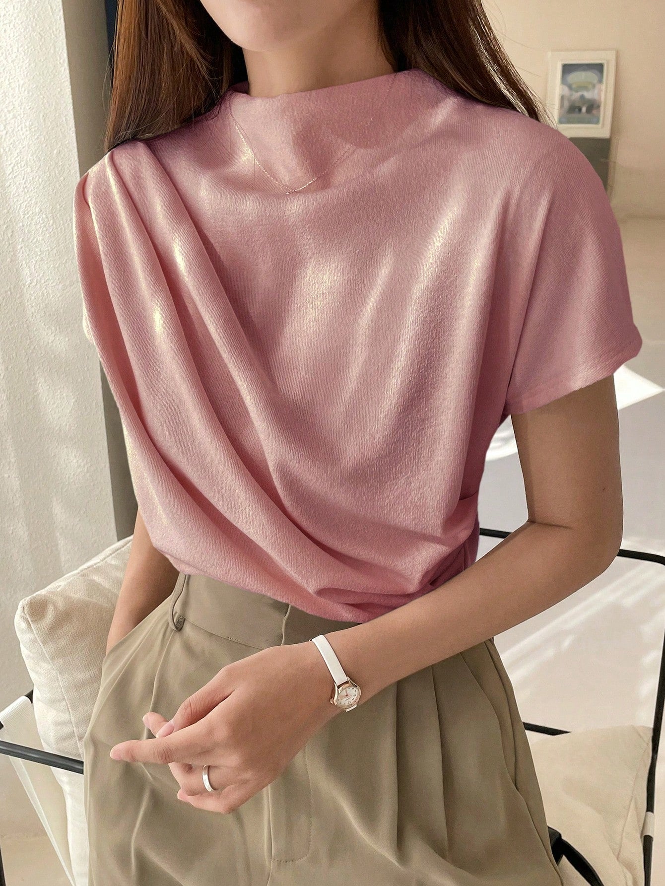 Solid Batwing Sleeve Ruched Detail Tee