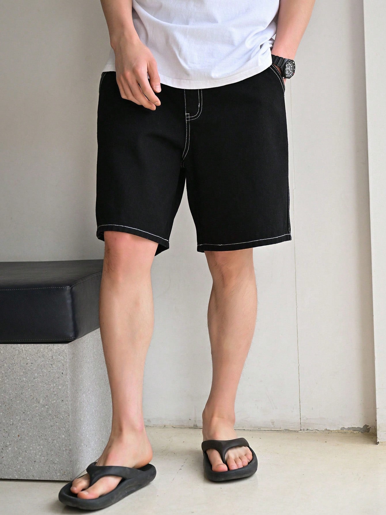 Men Cotton Top-stitching Slant Pocket Denim Shorts