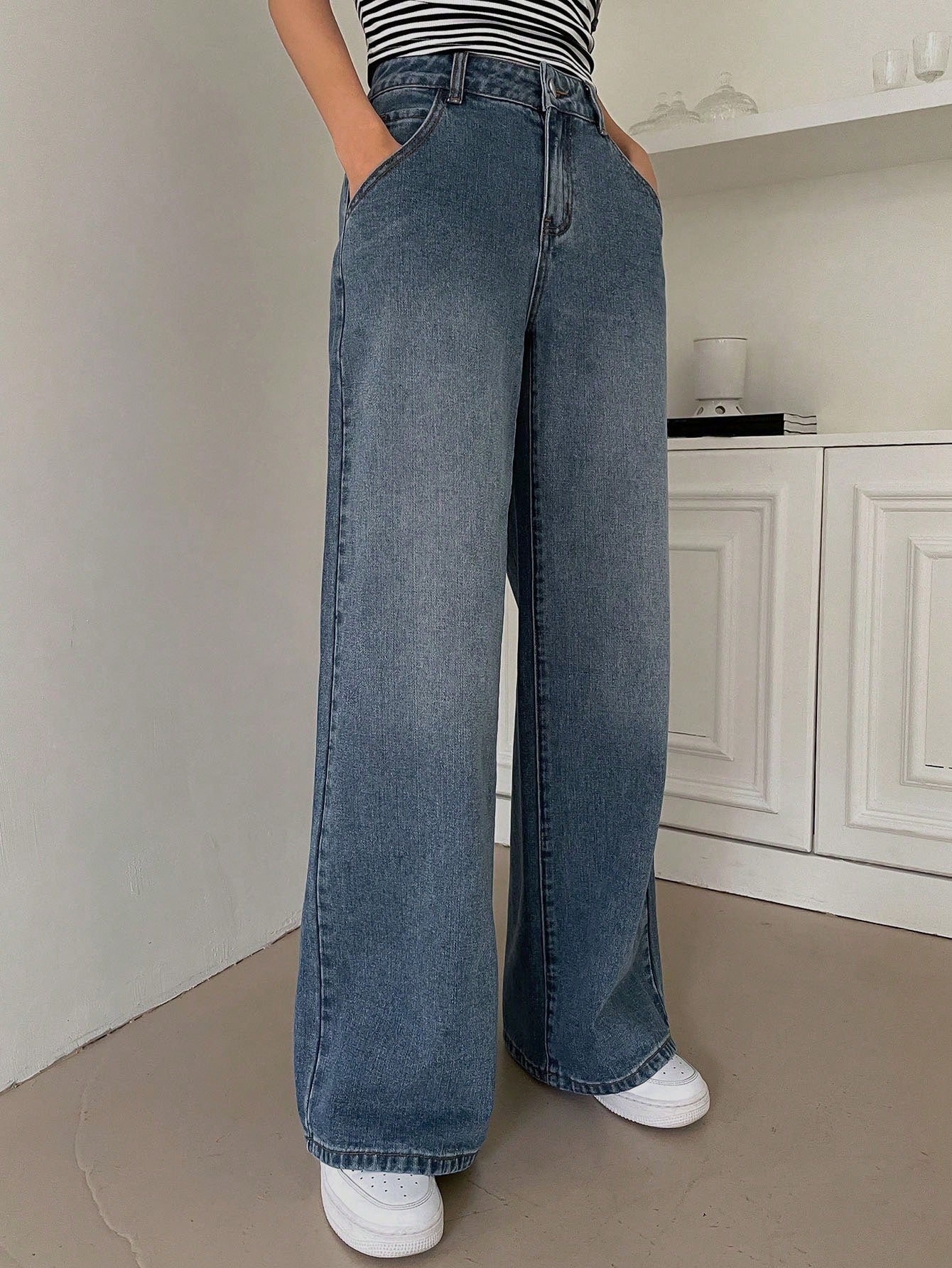High Waist Slant Pocket Wide Leg Jeans