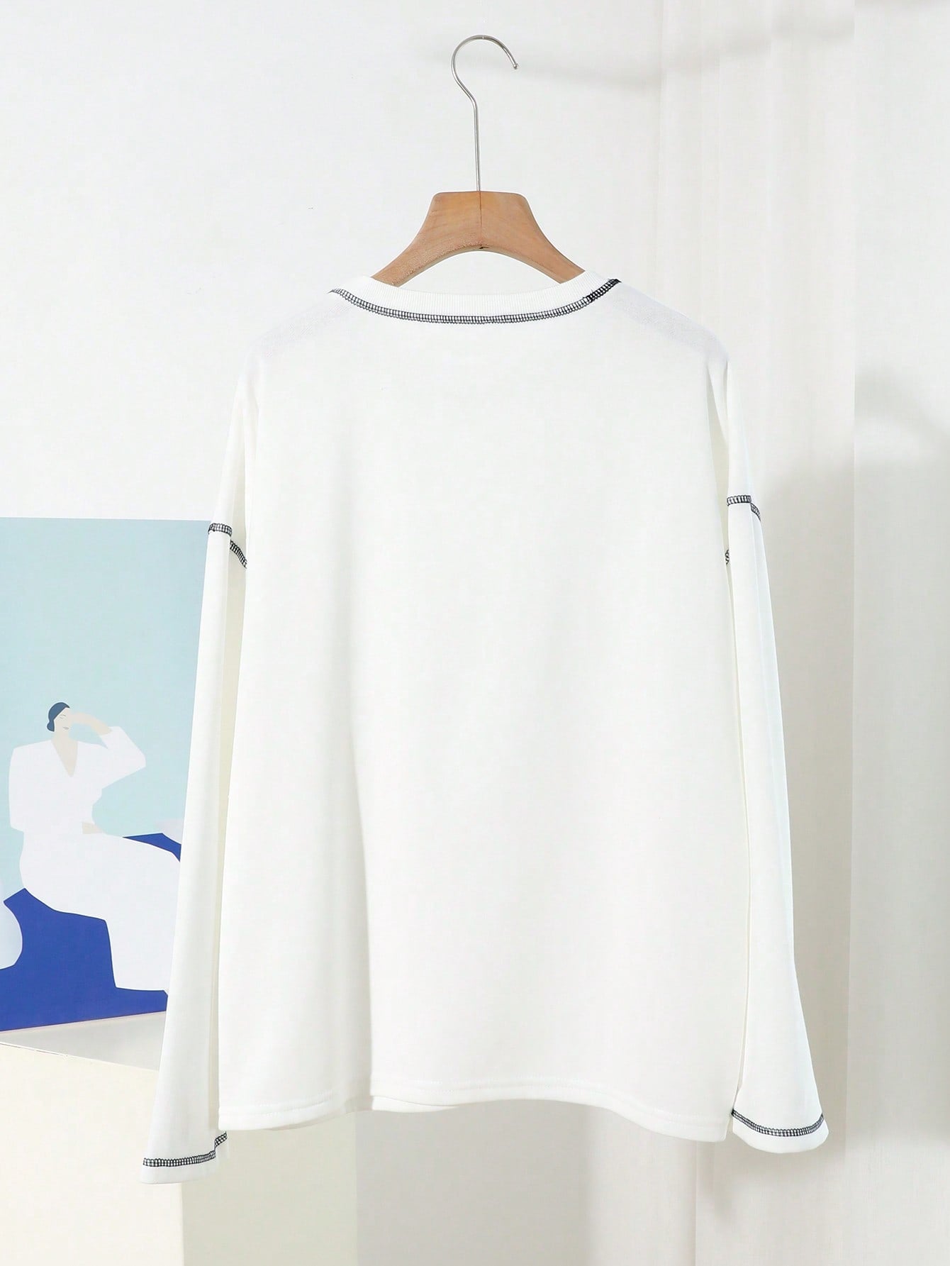 Contrast Stitching Drop Shoulder Oversized Tee