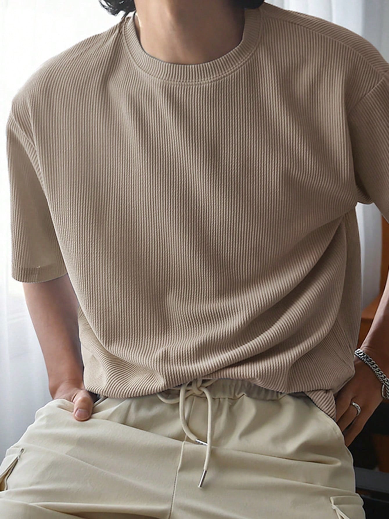 Men Solid Ribbed Knit Tee