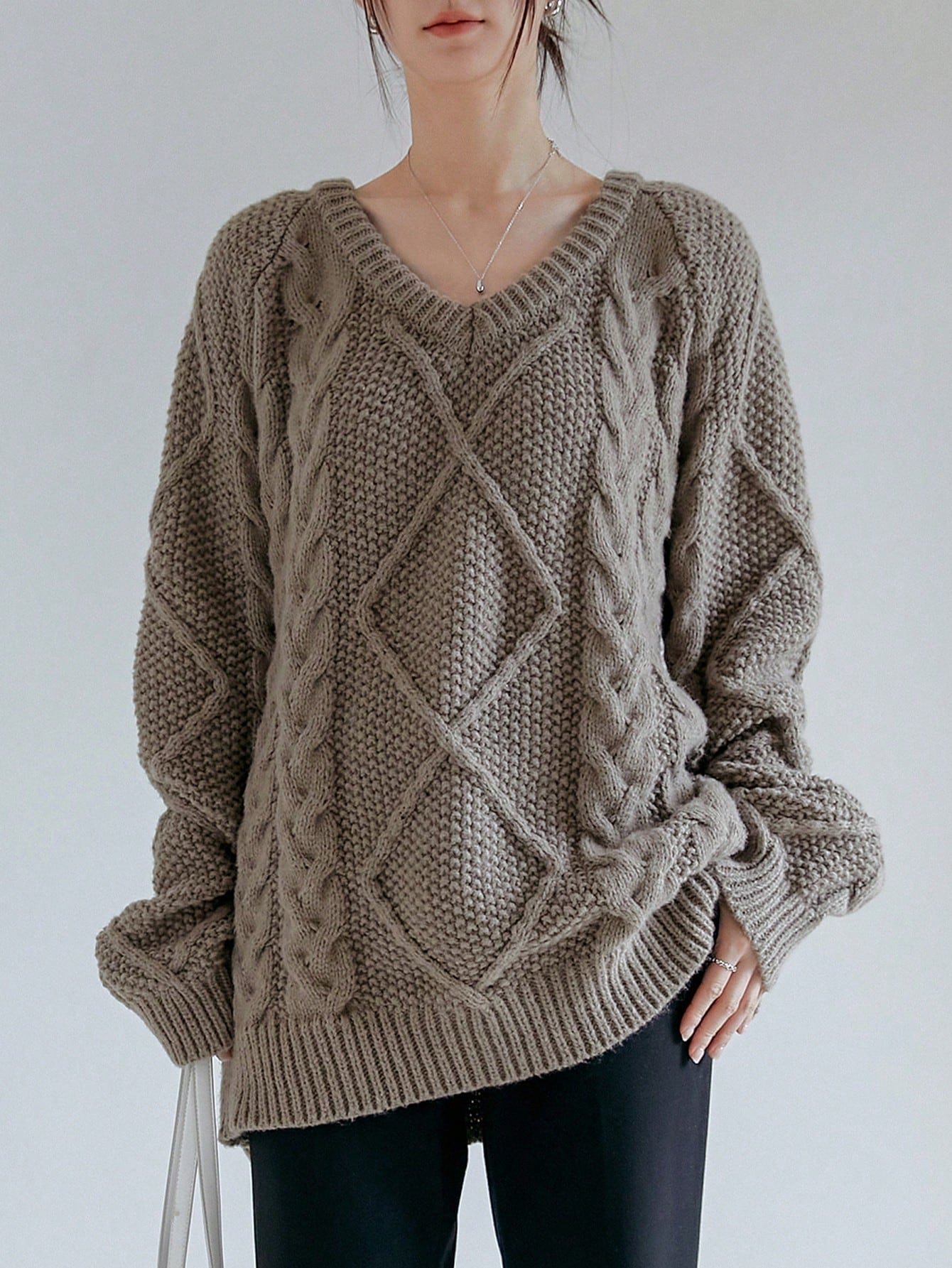 Button Back Cable Knit Raglan Sleeve Sweater