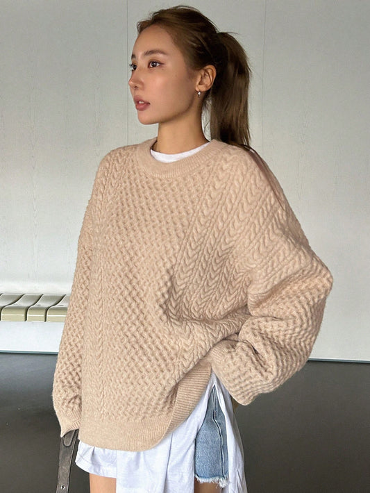 1pc Solid Cable Knit Drop Shoulder Sweater