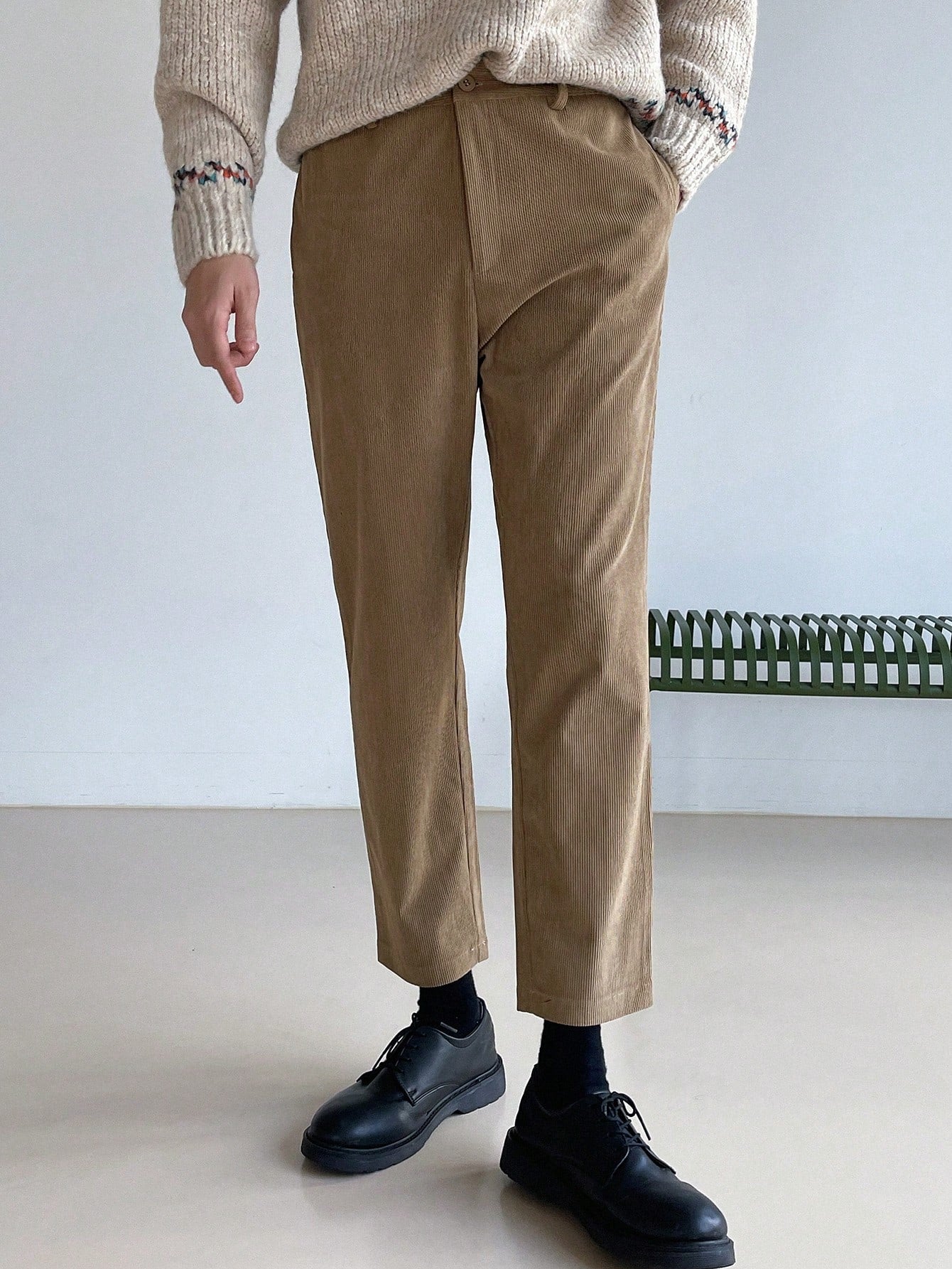 Men's Straight Leg Corduroy Pants