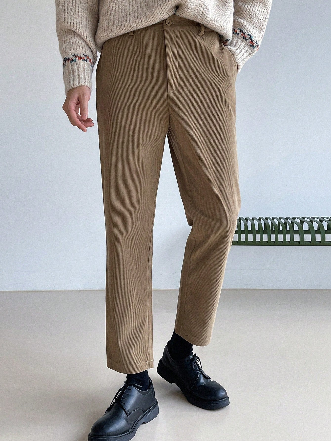 Men's Straight Leg Corduroy Pants