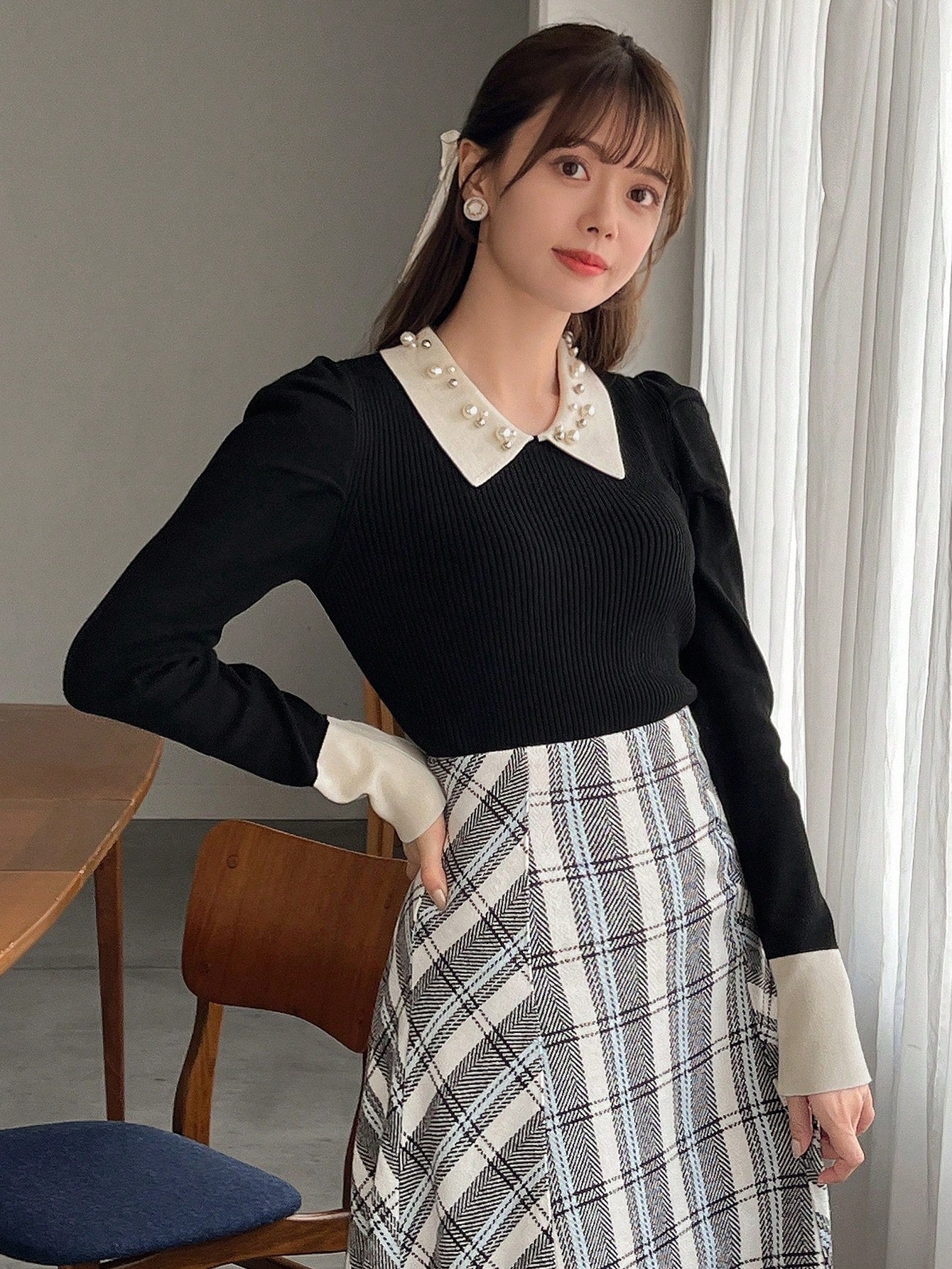 Pullover Sweater With Embellished Collar And Bubble Sleeves