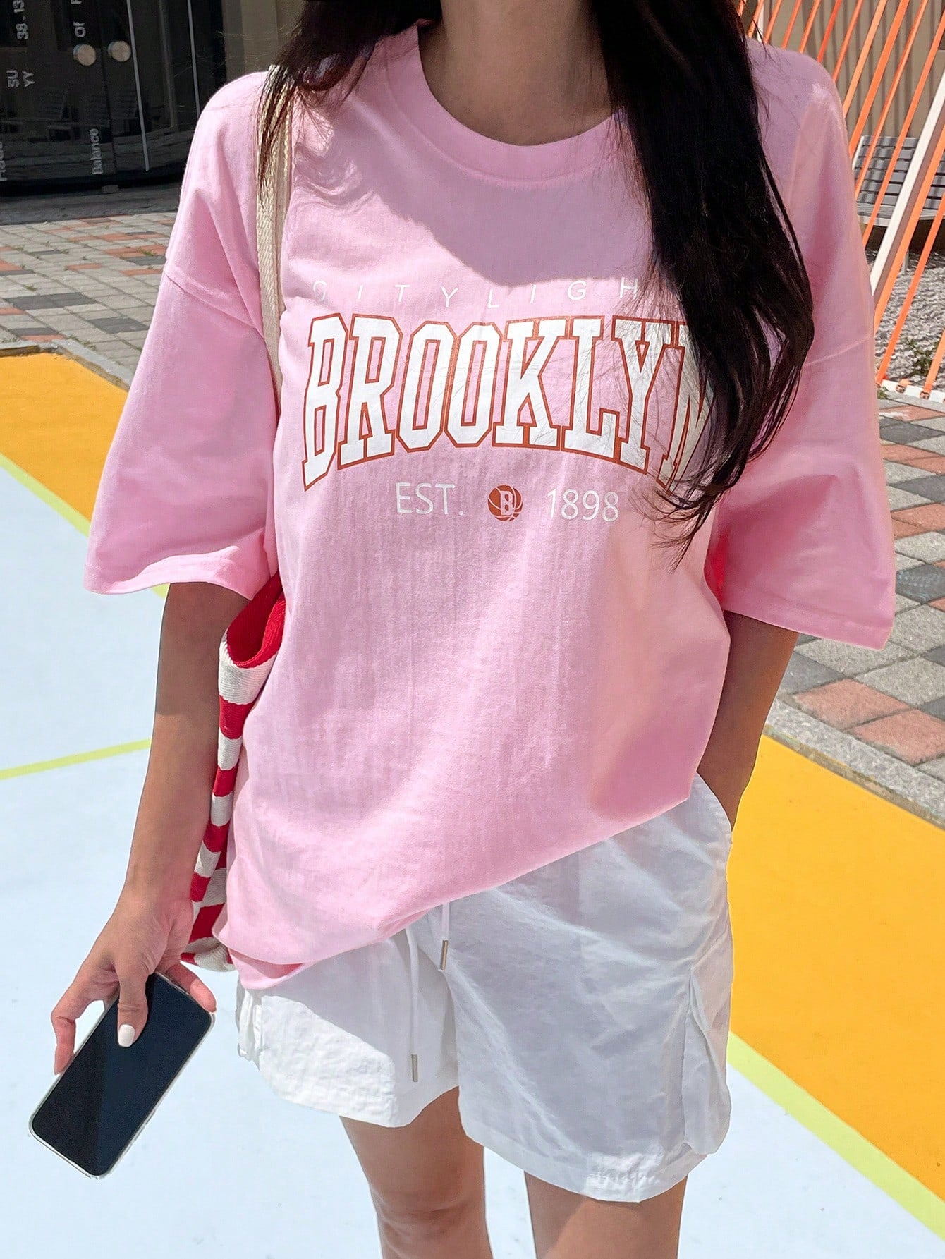 Women's Loose Fit T-Shirt With Letter Print