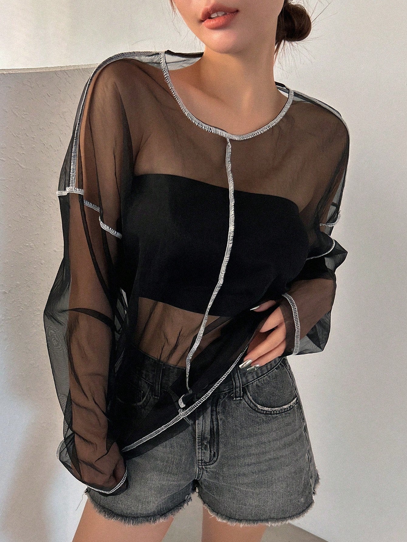 1pc Loose Fit Round Neck Sheer Mesh Paneled Long Sleeve Top With Color Blocking And Contrast Stitching Detail For Women
