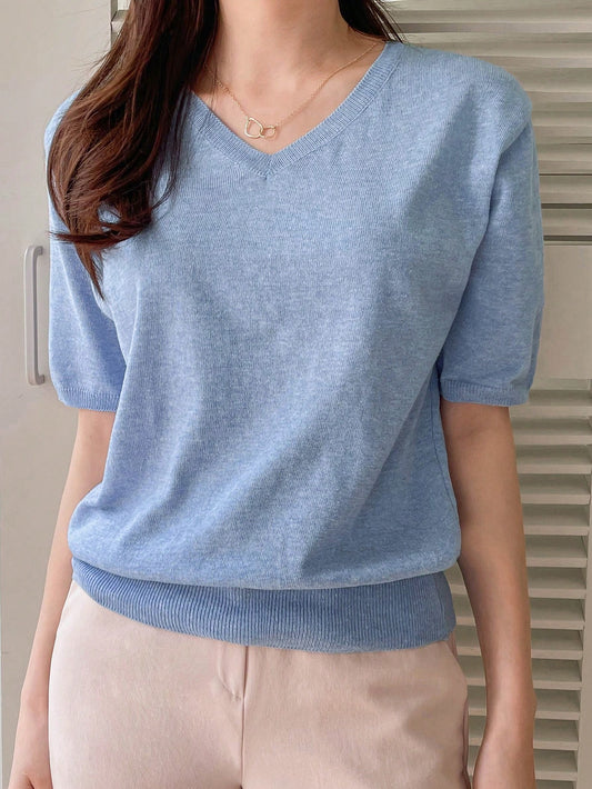 Women's Solid Color V-Neck Short Sleeve Thin Knit Sweater
