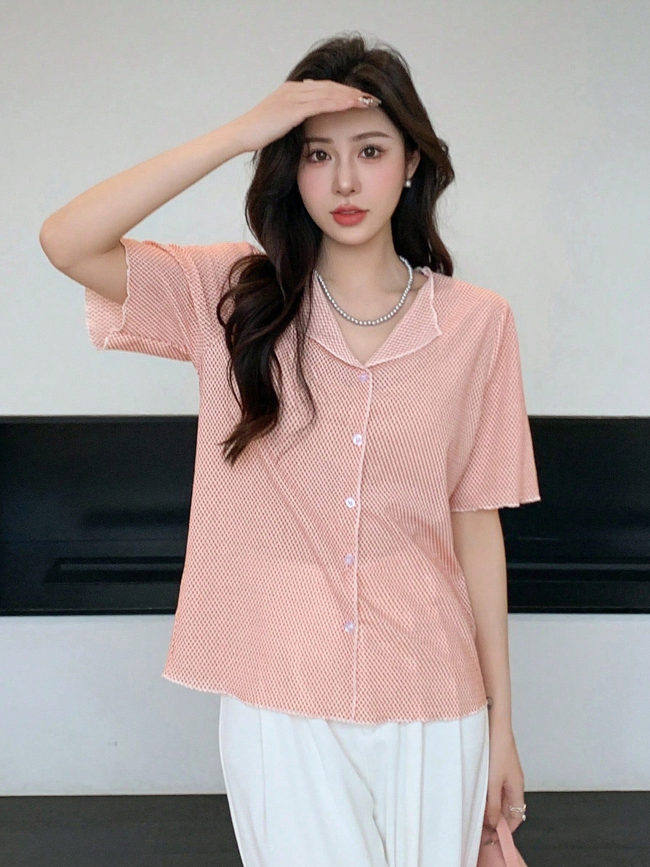 Color Block Textured Knit Short-Sleeved T-Shirt