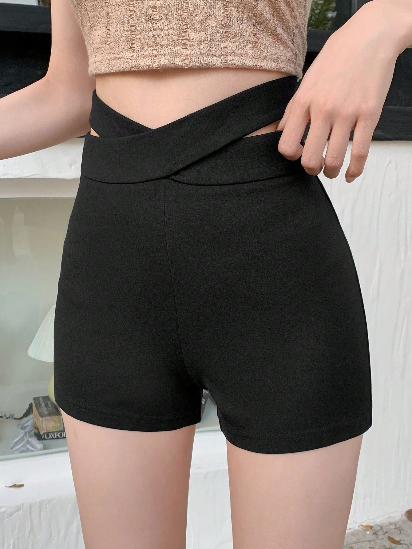 Women's Casual Slim Fit Shorts With Cross Design At Waist
