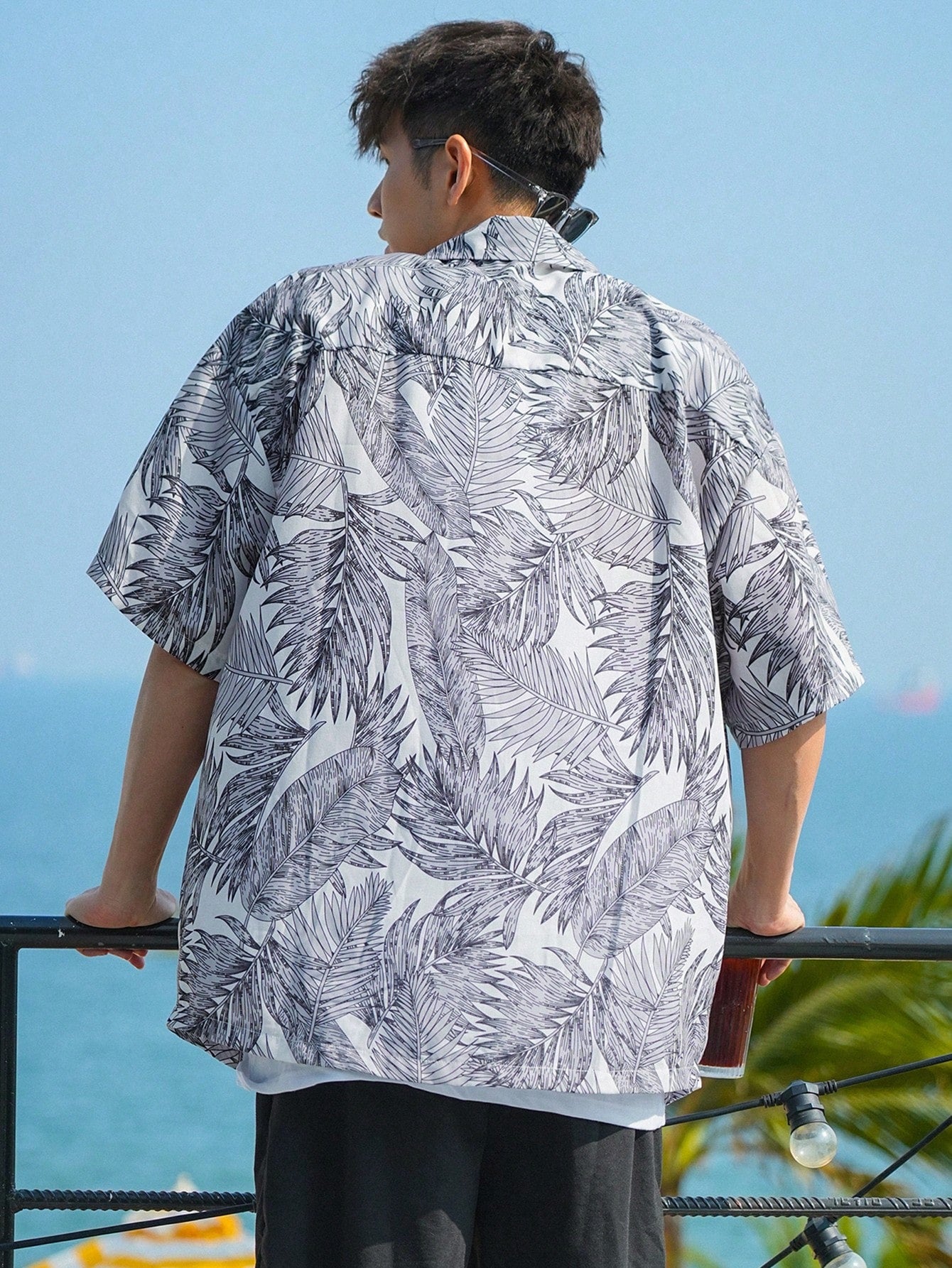 Men's Tropical Plant Printed Short Sleeve Summer Shirt