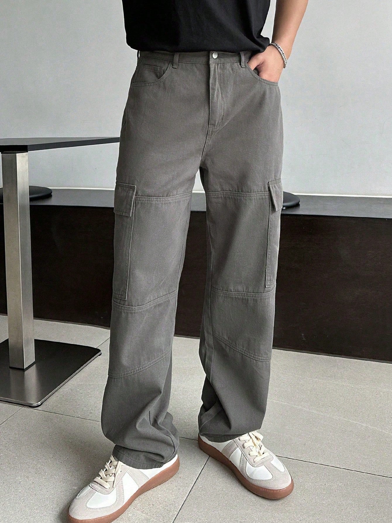 Men Flap Pocket Side Cargo Pants