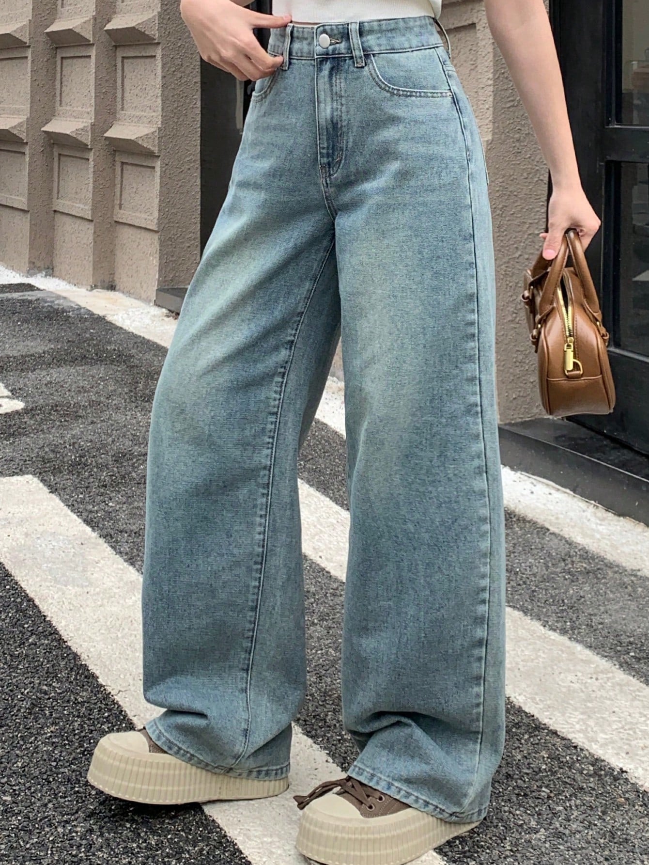 Washed Loose Fit Wide Leg Jeans