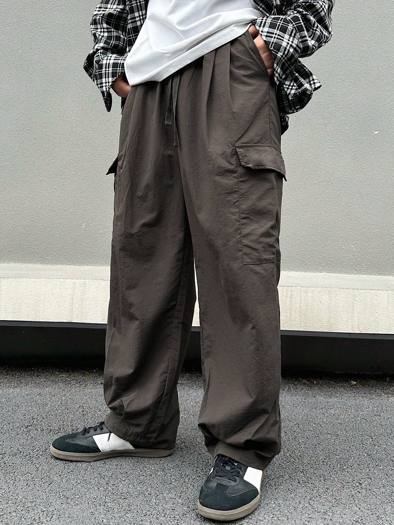 Men's Solid Color Drawstring Waist Cargo Pants For Autumn And Winter