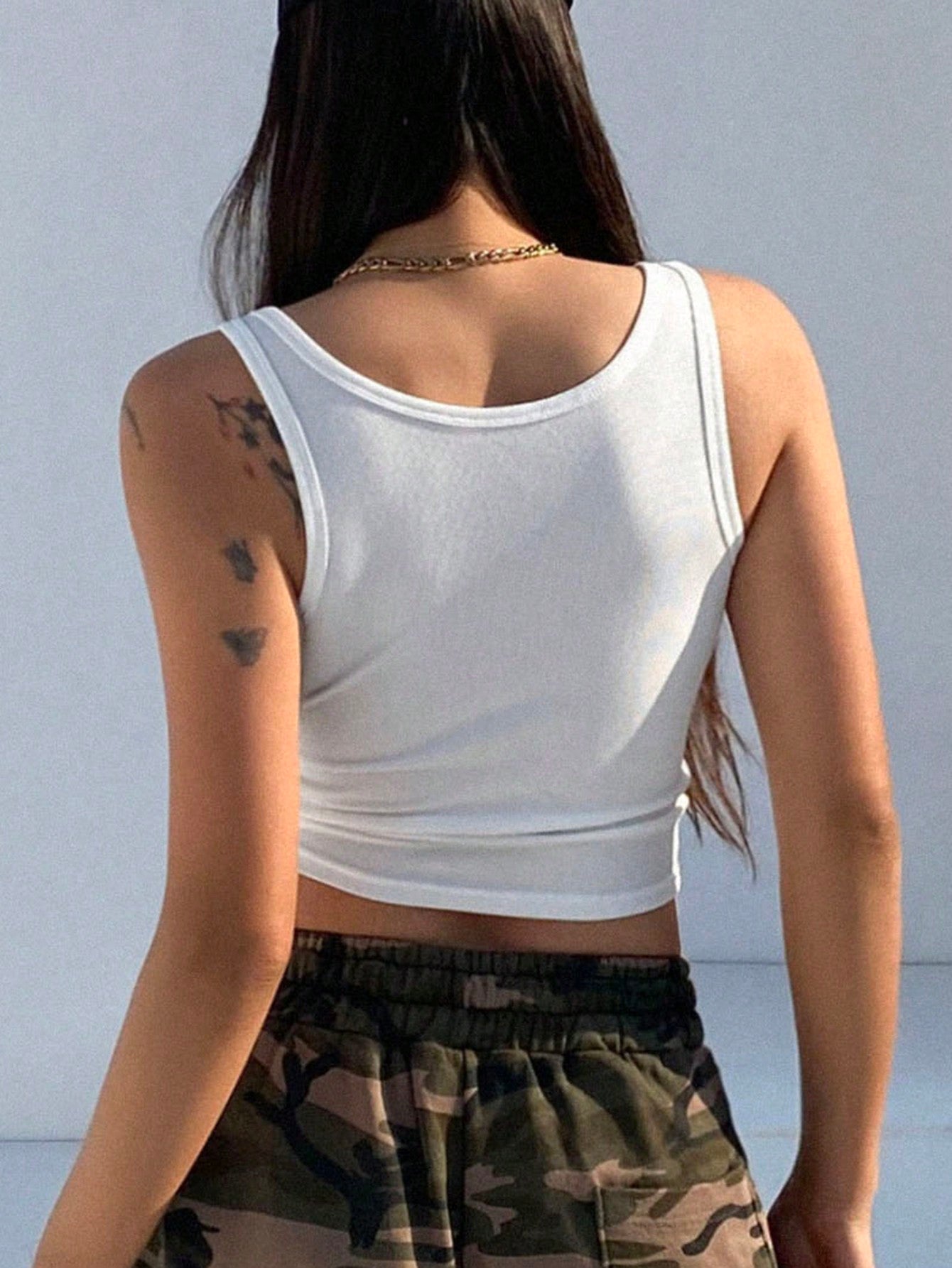Women's Solid Color Ribbed Knit Crop Top Tank Top