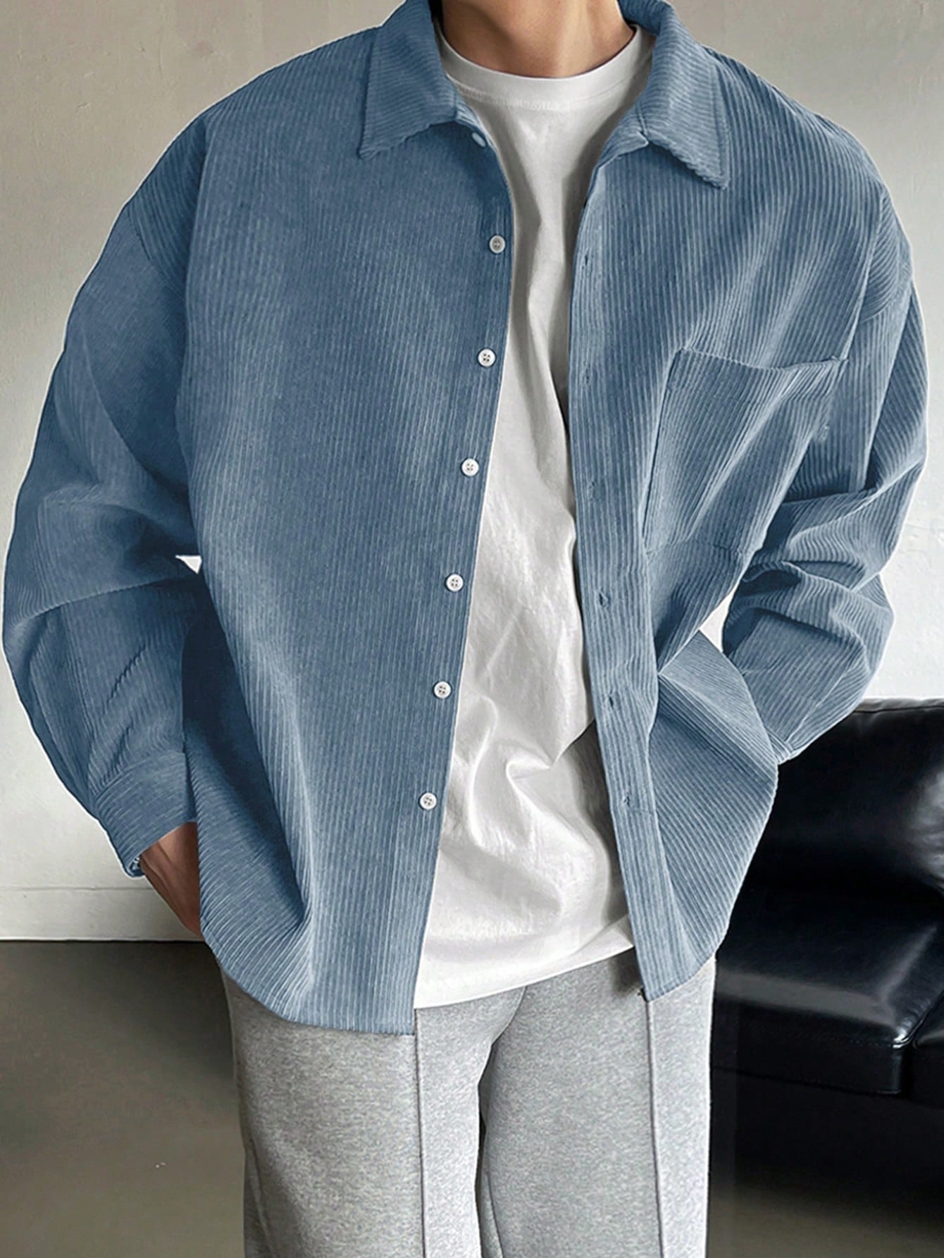 Men's Solid Colored Drop Shoulder Long Sleeve Shirt With Pocket