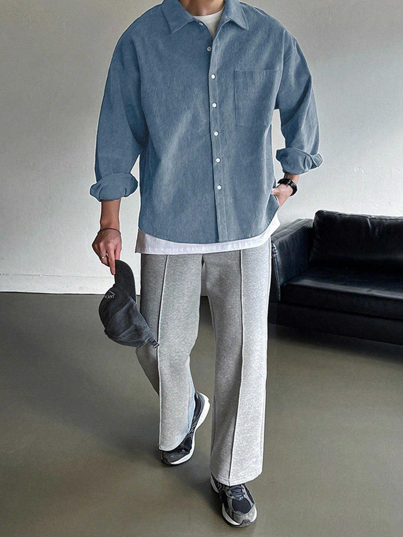 Men's Solid Colored Drop Shoulder Long Sleeve Shirt With Pocket