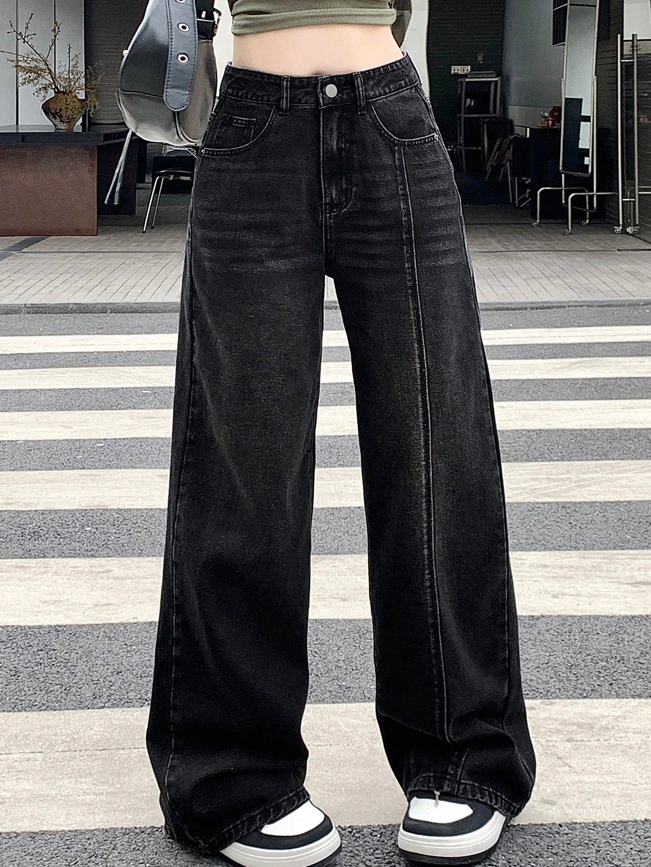 Ladies' Simple Style Casual Jeans
